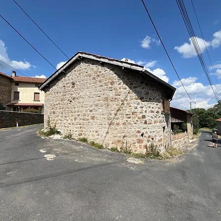 De Charme Saint-romain * Saint-Romain (Puy-de-Dome)